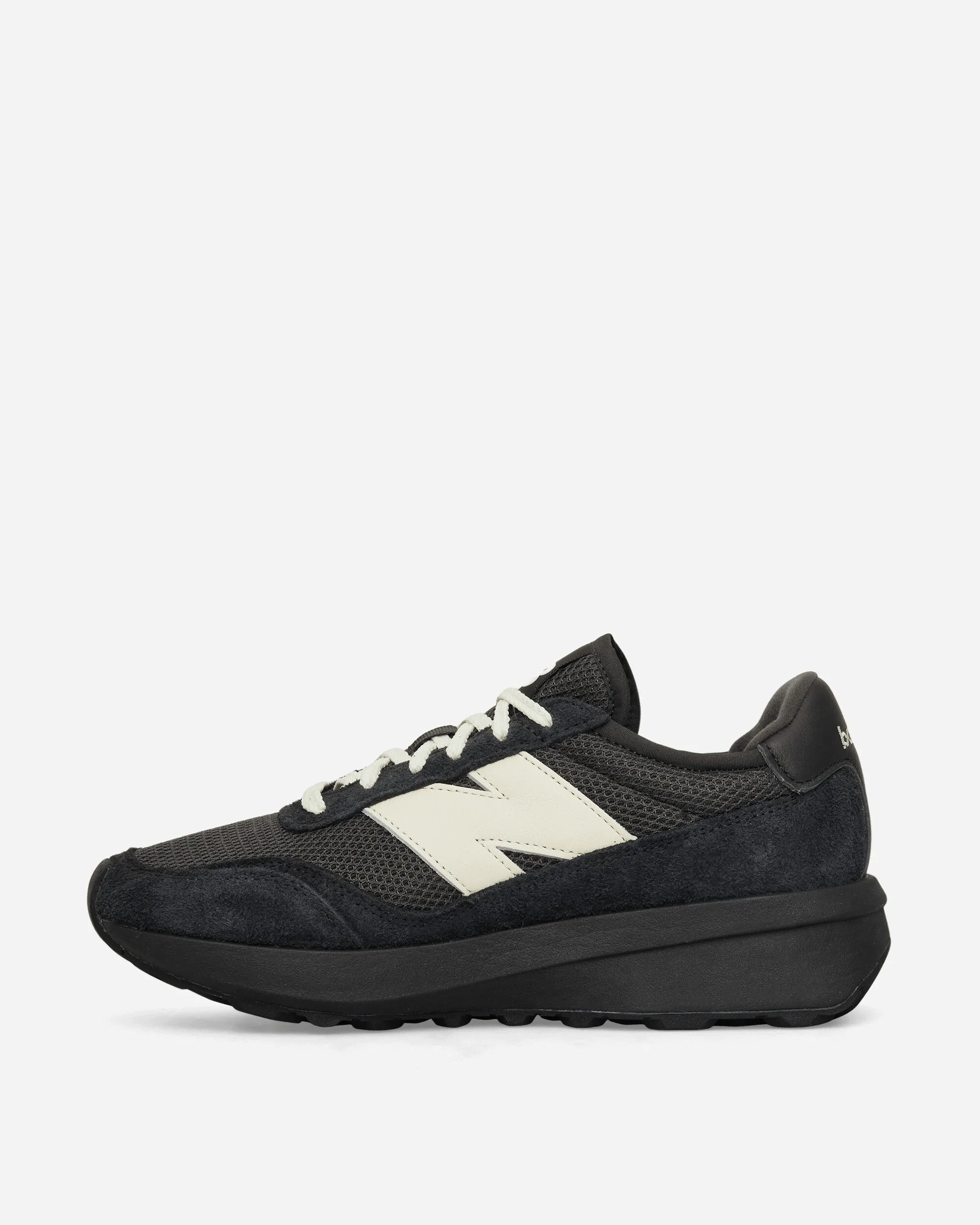 370 Sneakers Black Cement