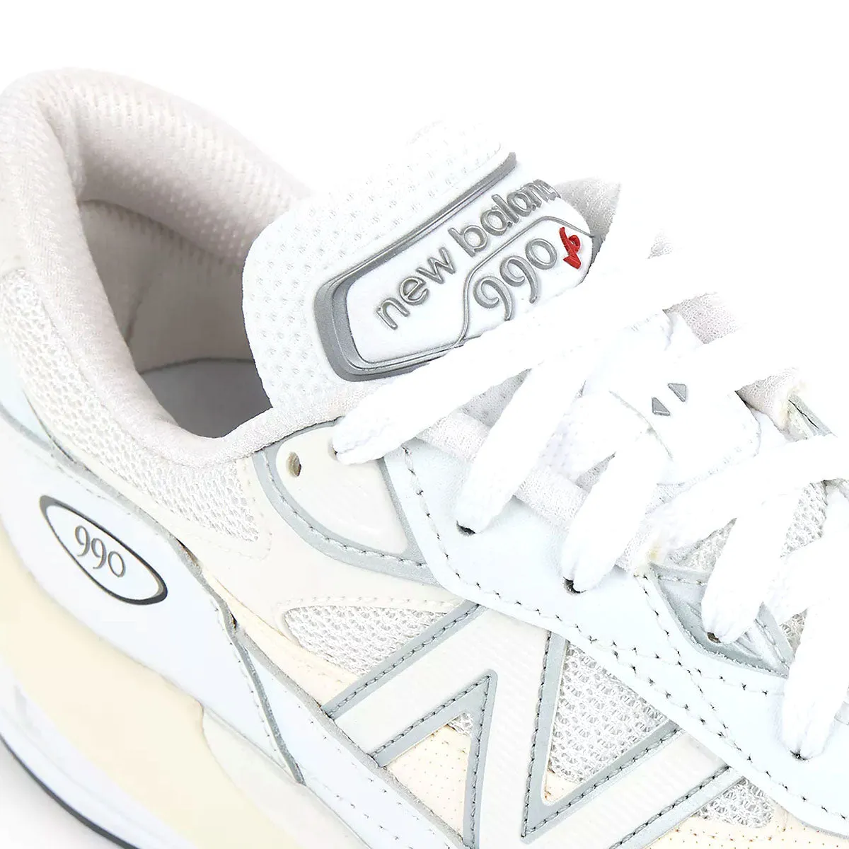 990V6 'White Sea Salt'
