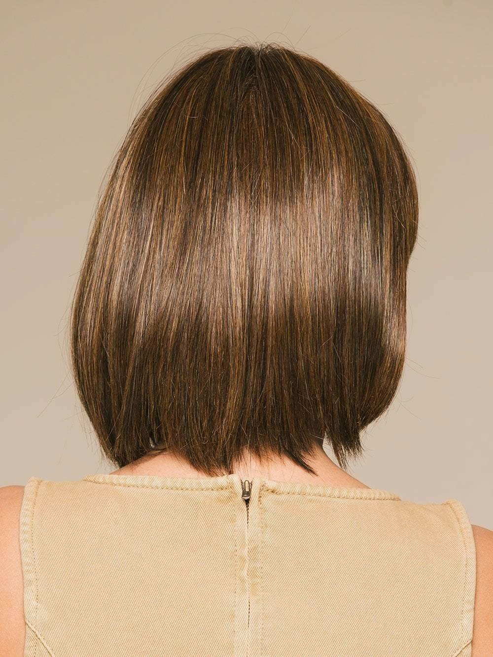 Accessories_Raquel Welch_Wigs Classic Cut | HF Synthetic Wig (Mono Crown)