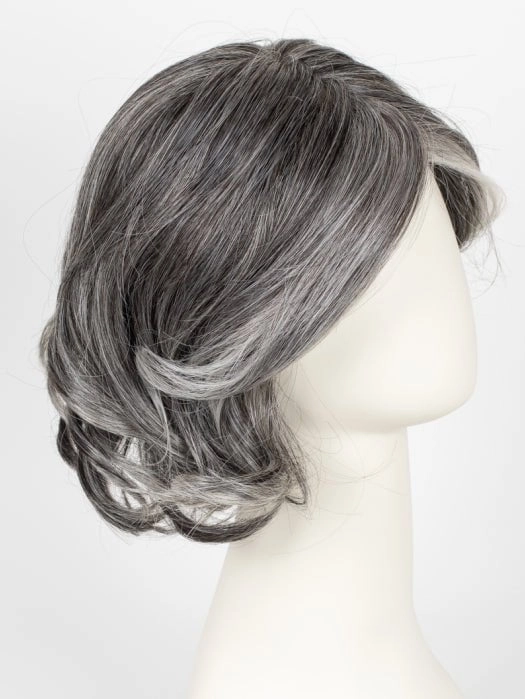 Accessories_Raquel Welch_Wigs Crowd Pleaser Wig by Raquel Welch | Lace Front | Best Seller