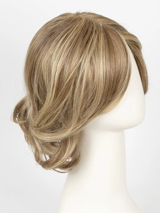 Accessories_Raquel Welch_Wigs Crowd Pleaser Wig by Raquel Welch | Lace Front | Best Seller