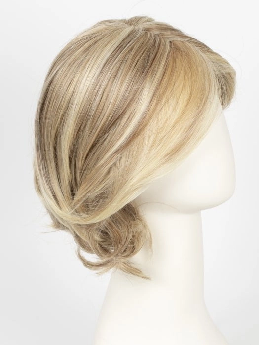 Accessories_Raquel Welch_Wigs Crowd Pleaser Wig by Raquel Welch | Lace Front | Best Seller