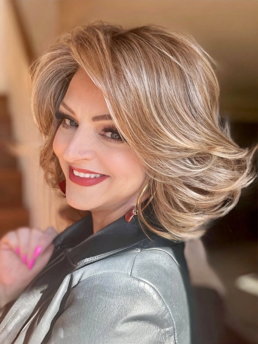 Accessories_Raquel Welch_Wigs Crowd Pleaser Wig by Raquel Welch | Lace Front | Best Seller