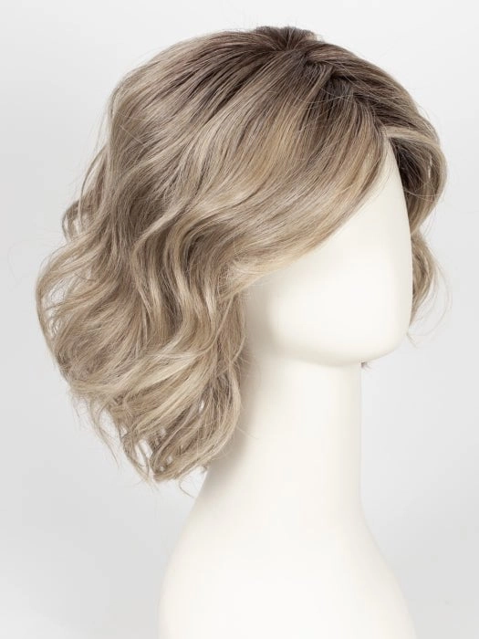 Accessories_Raquel Welch_Wigs Editor's Pick Elite | HF Synthetic Lace Front Wig (Mono Top)