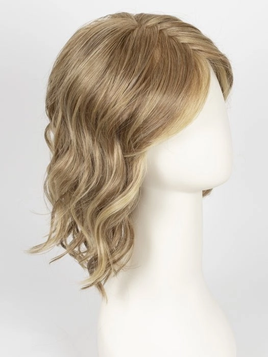 Accessories_Raquel Welch_Wigs Editor's Pick Large | Synthetic Lace Front Wig (Mono Top)