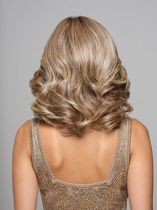 Accessories_Raquel Welch_Wigs Flip the script