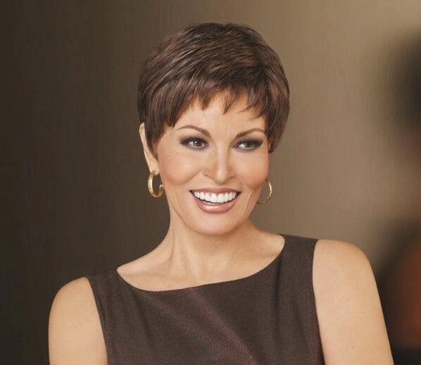 Accessories_Raquel Welch_Wigs Winner LARGE Wig by Raquel Welch