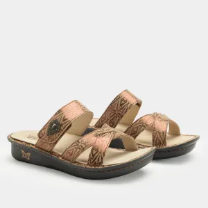 ALEGRIA VICTORIAH RELIC - BROWN MULTI