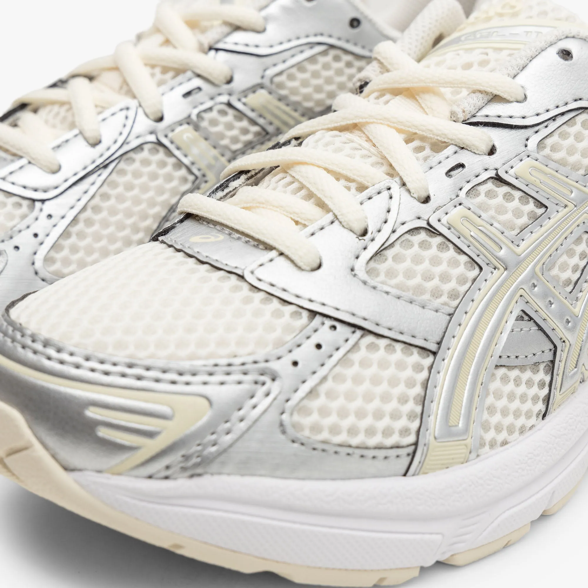 ASICS Women's Gel-1130 Cream / Pure Silver