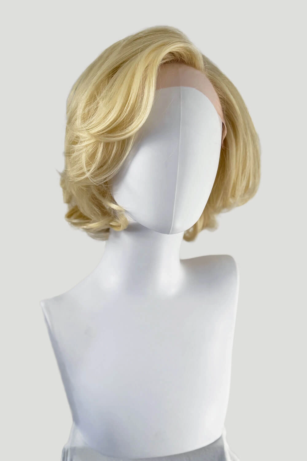 Blonde lacefront wig, pinup/vintage style, mid length, hollywood elegance: Norma Jeane