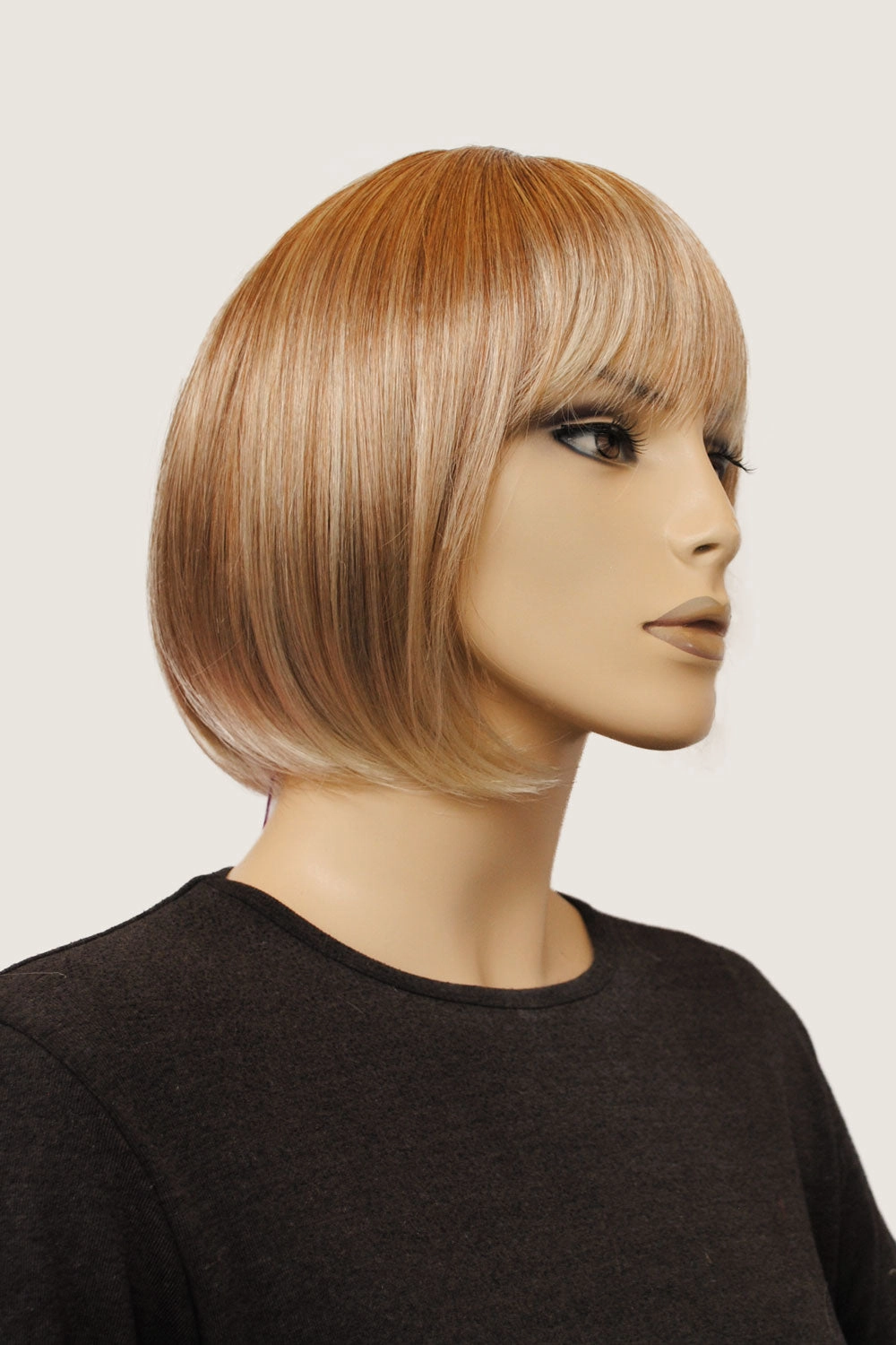 Blunt blonde bob wig with fringe: Gracie