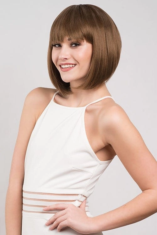 Brown inverted bob wig: Colette