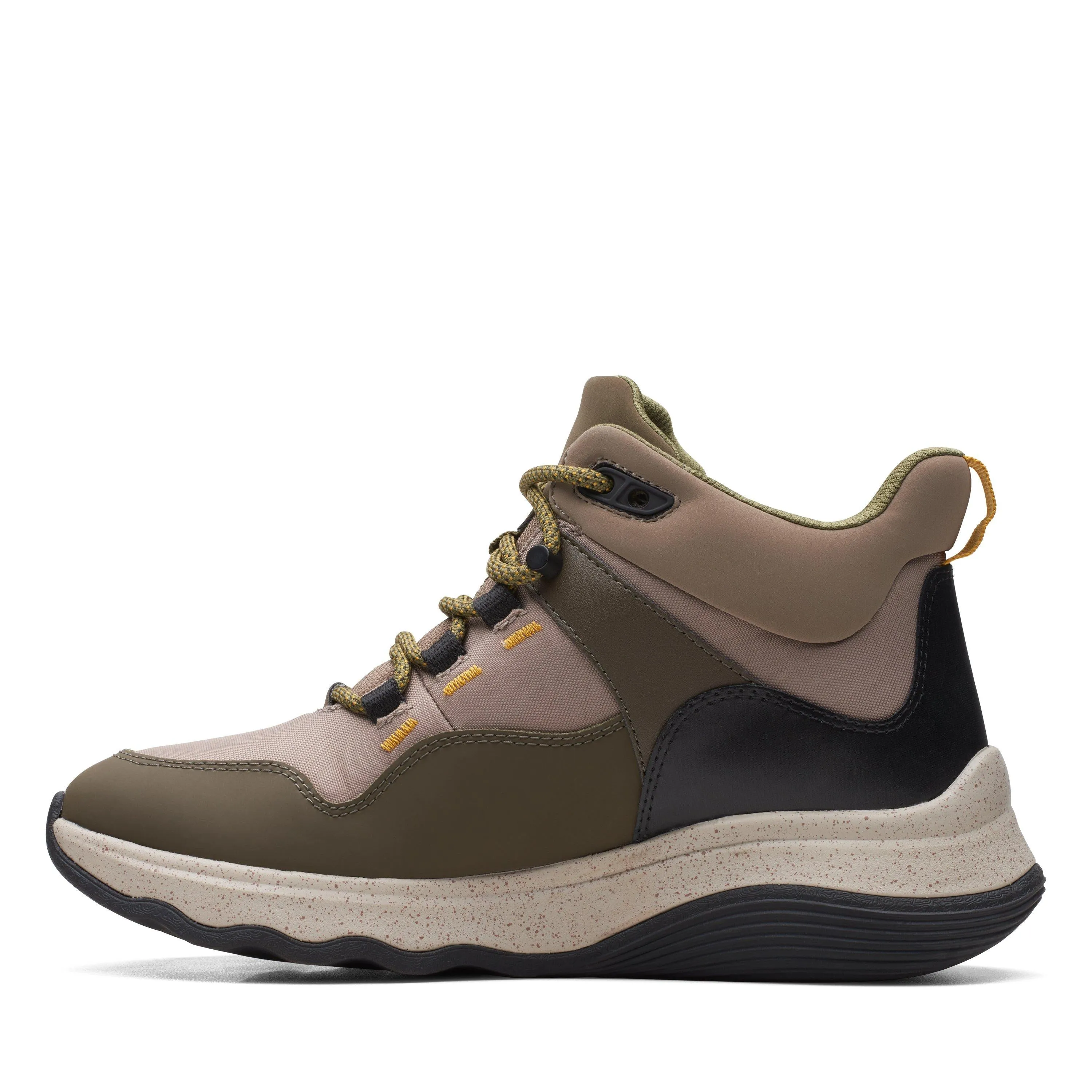 Clarks Jaunt Lo in Green Leather