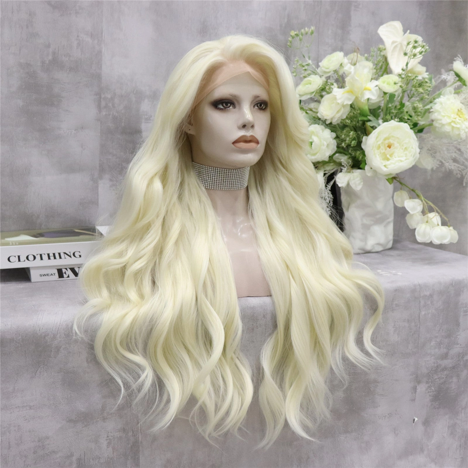Creamy Blond Long Synthetic Lace Wig Natural Wavy Wig 1001/613