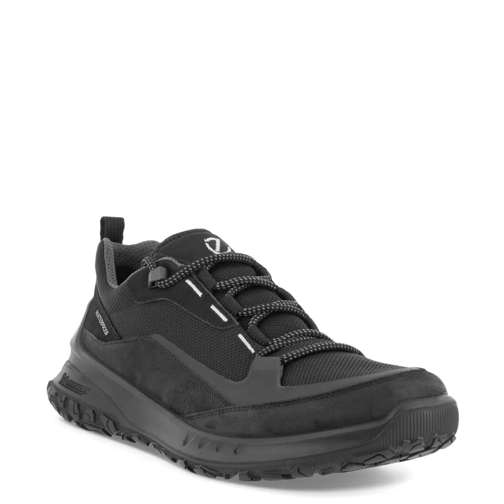 Ecco Men's ULT-TRN Low Waterproof Lace Shoe in Black