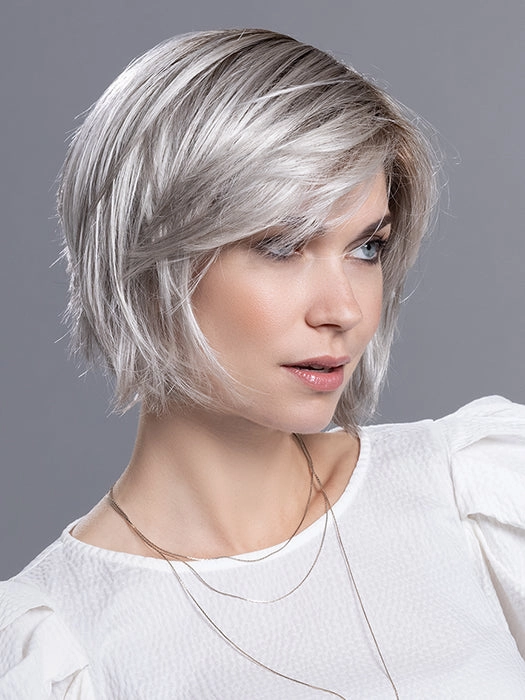 French | Changes Collection | Synthetic Wig
