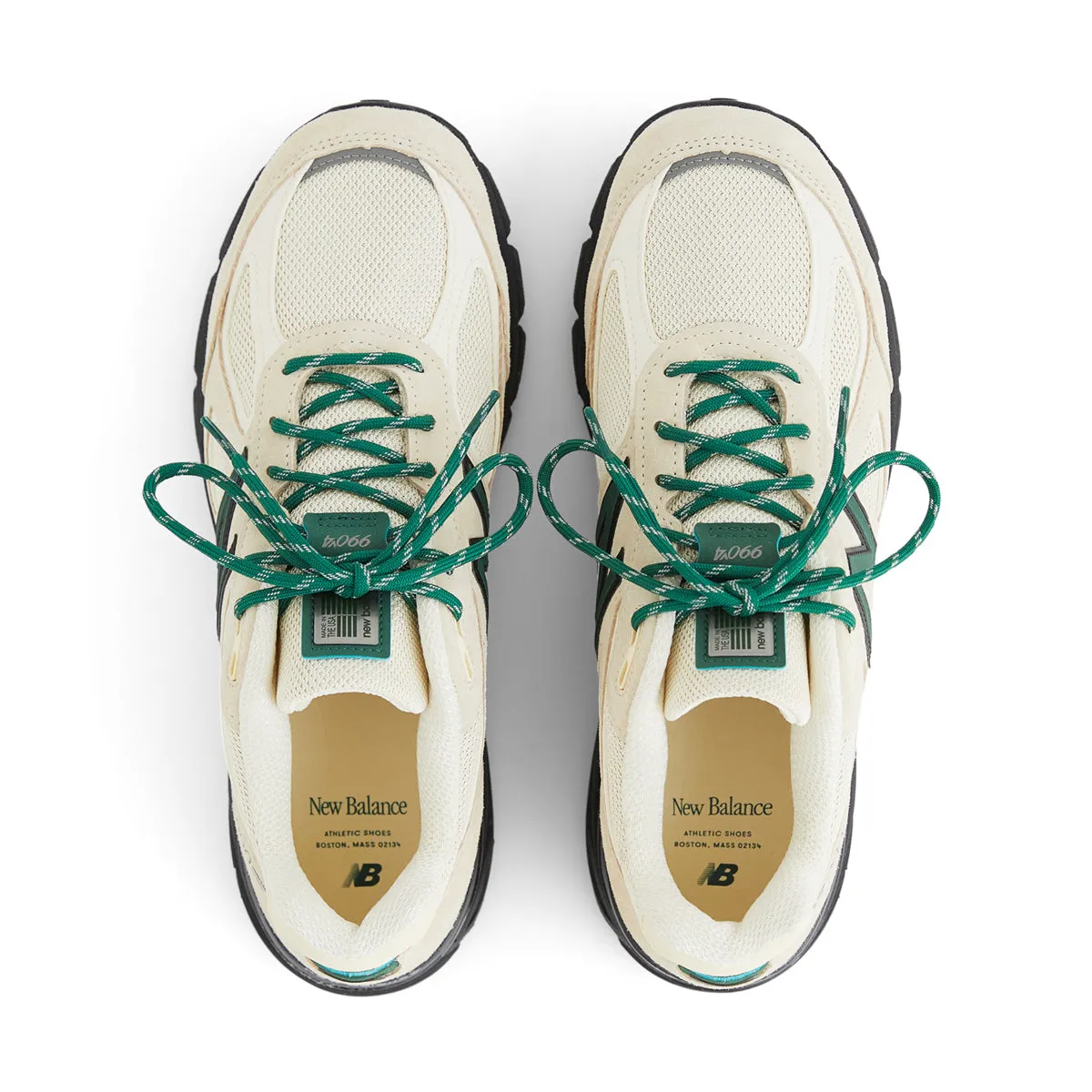 in USA 990v4 'Macadamia Nut'