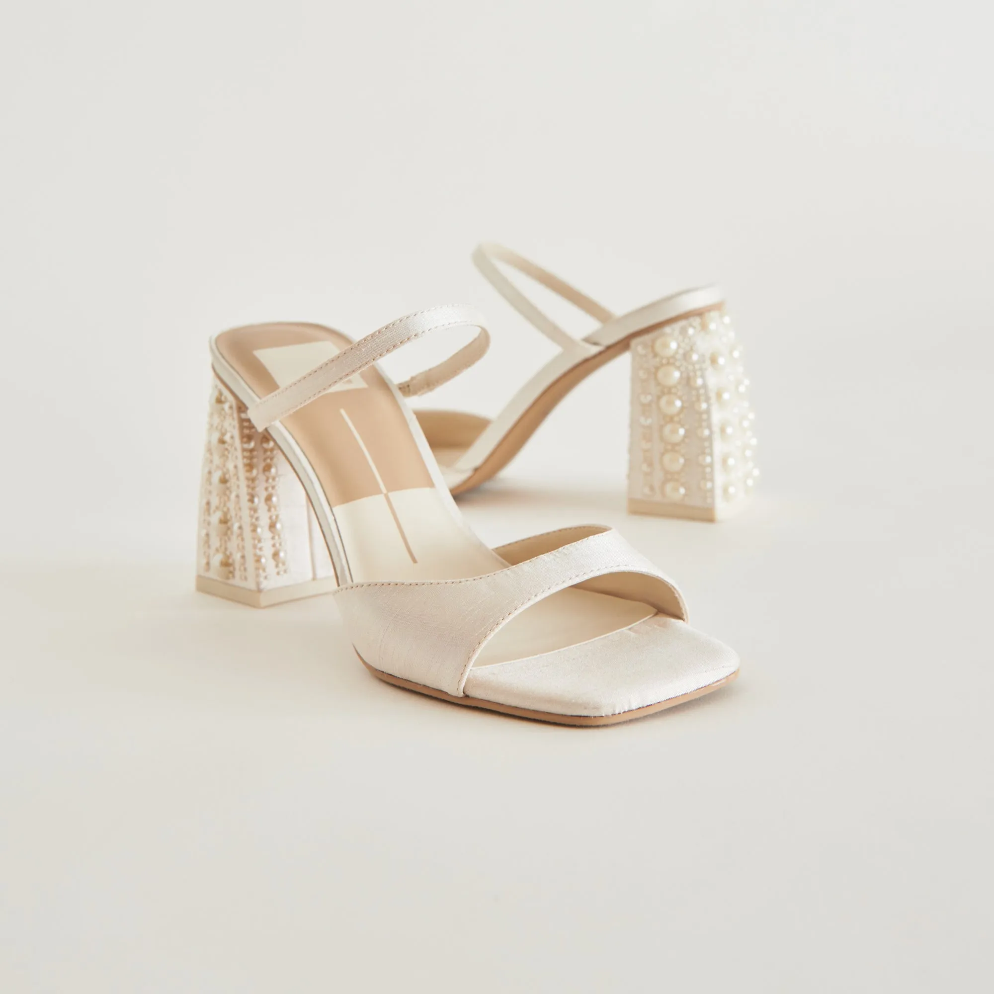 JEMMY PEARL HEELS VANILLA SILK