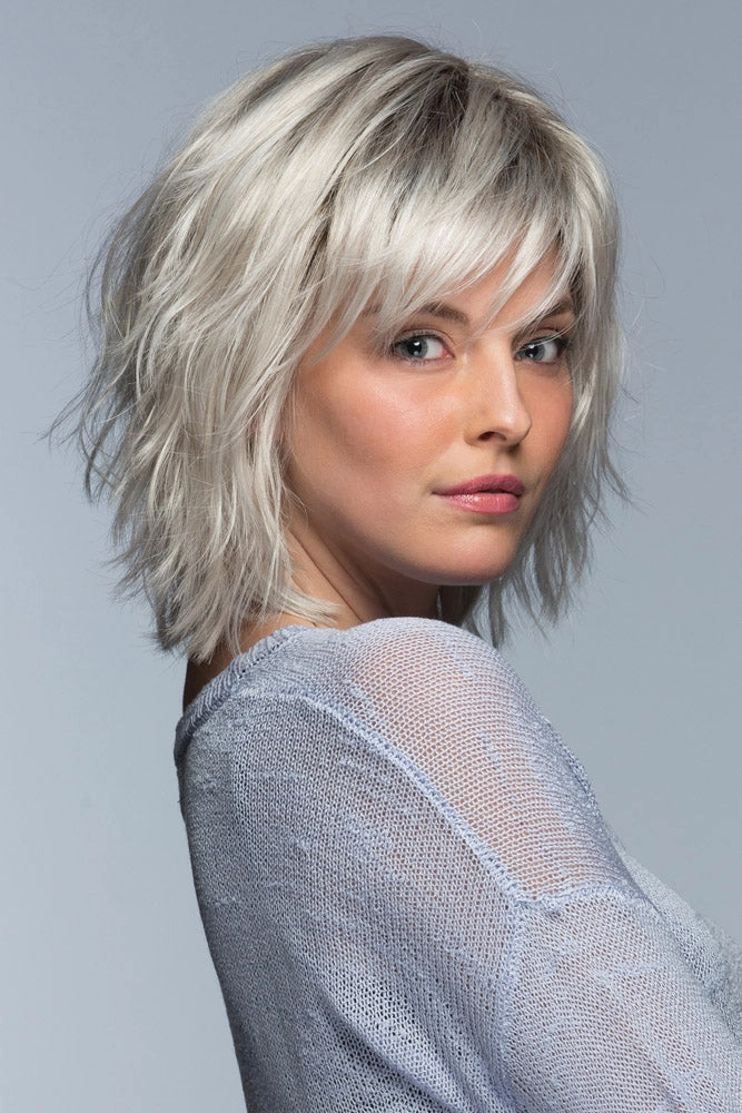 Jones <br>Synthetic Wig