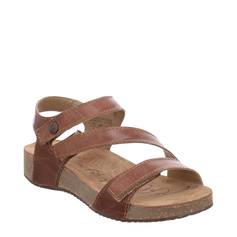 Josef Seibel Women's Tonga 25 Sandal in Camel