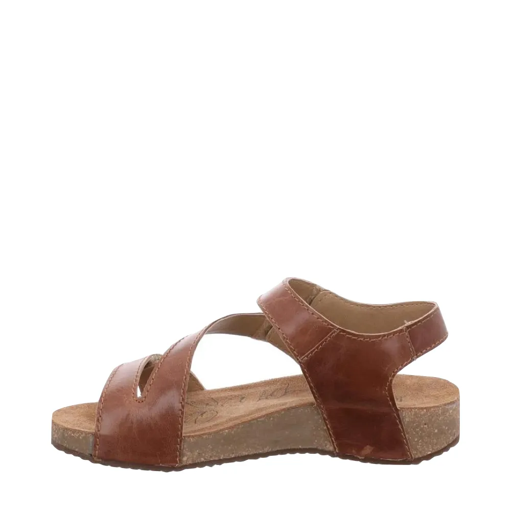 Josef Seibel Women's Tonga 25 Sandal in Camel