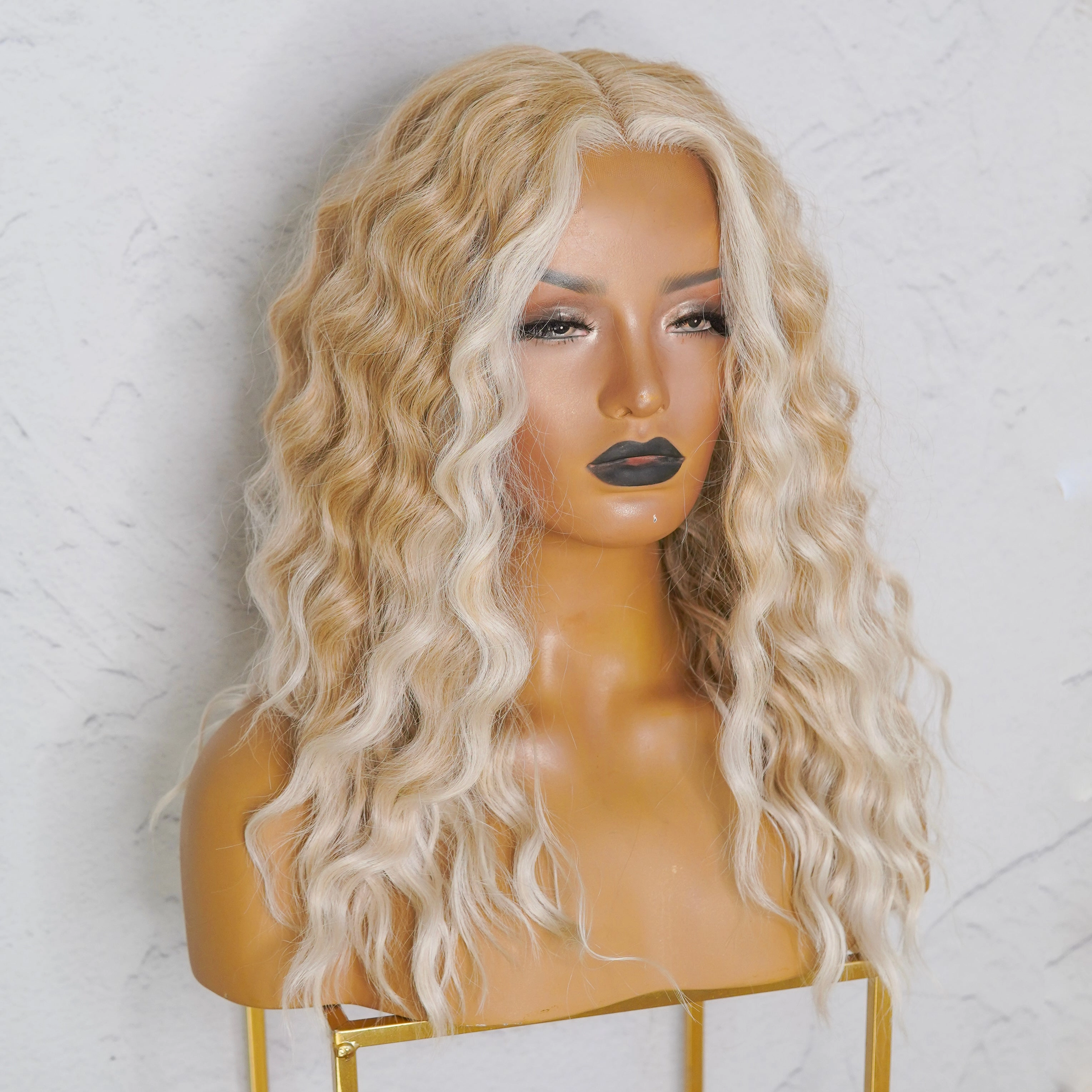 LILY 20" Frosted Blonde Lace Front Wig
