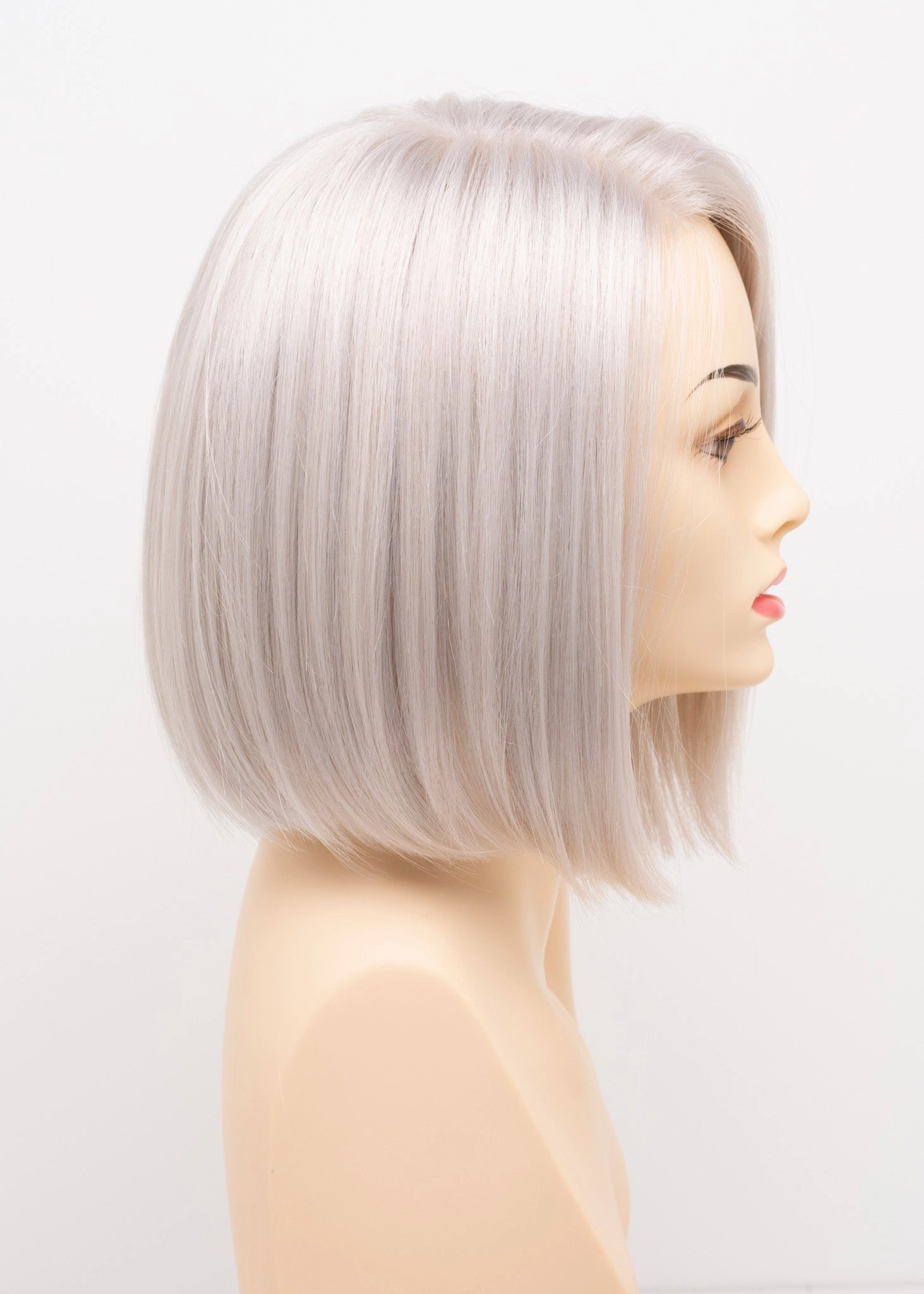 London Wig by Envy | Lace Front | Mono Part | Synthetic Fiber