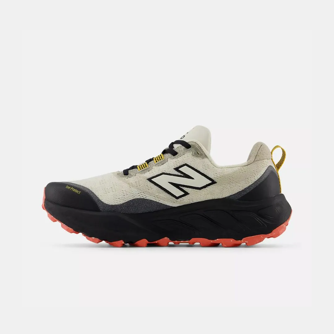 New Balance Fresh Foam X Hierro v9 Angora Black & Drift Red