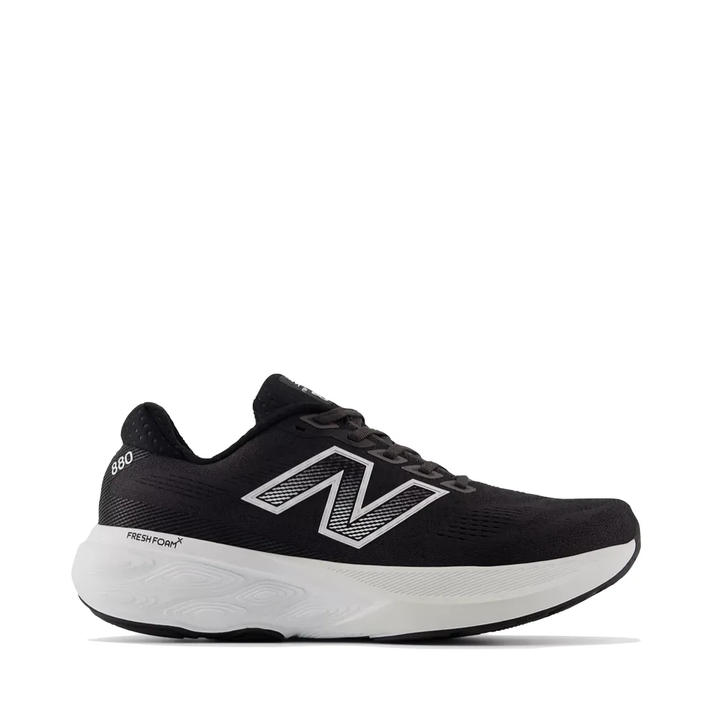 New Balance Men's Fresh Foam X 880v15 in Black with White and Reflection
