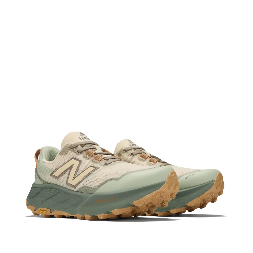 New Balance Women's Fresh Foam X Hierro v9 Sneaker in Calcium with Dark Juniper