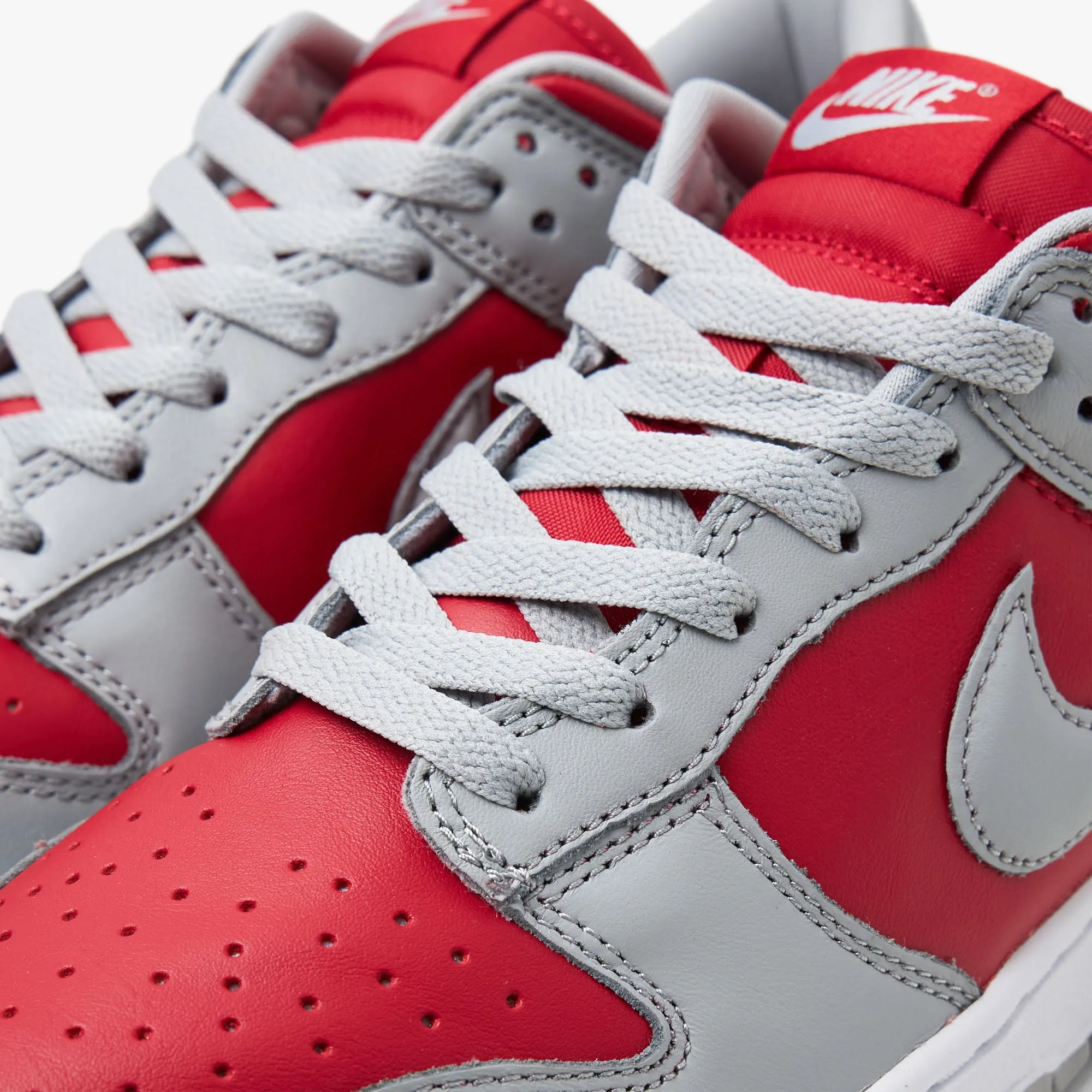 Nike Dunk Low Varsity Red / Silver - White