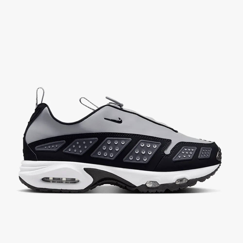 Nike Women's Air Max SNDR Silver / Black - White