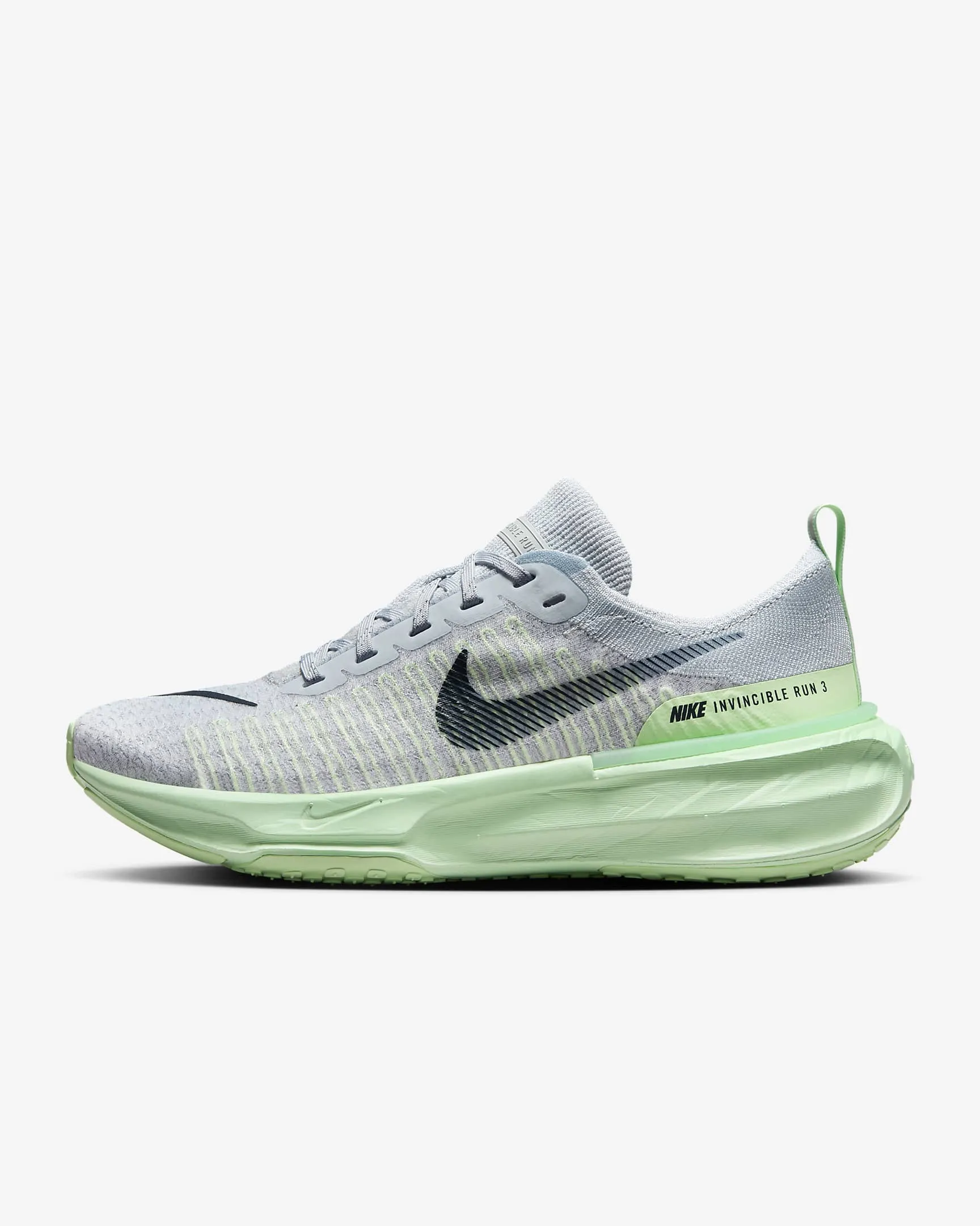 Nike Women's Invincible 3