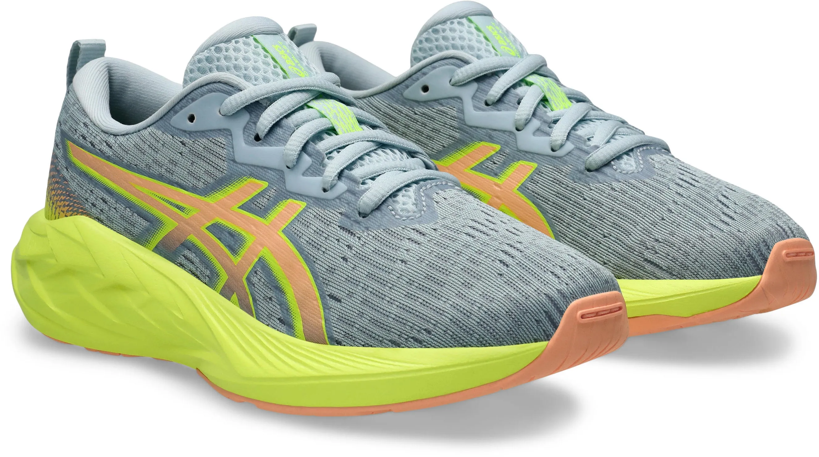 Novablast 4 GS Kid's Running Shoes
