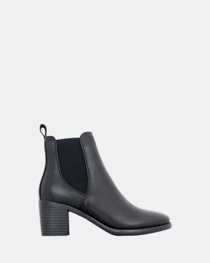 Peir Black