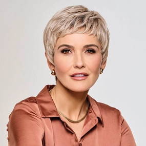 Straight Chic Petite Average Mono Crown Ext Lace Front Wig by Raquel Welch Wigs