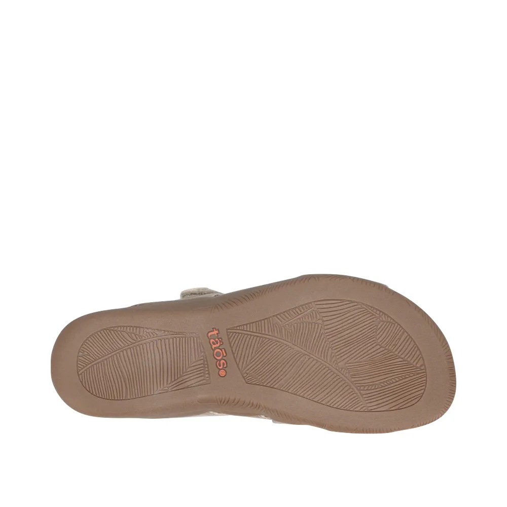 Taos Women's Double U Adjustable Strap Slide Sandal in Champagne
