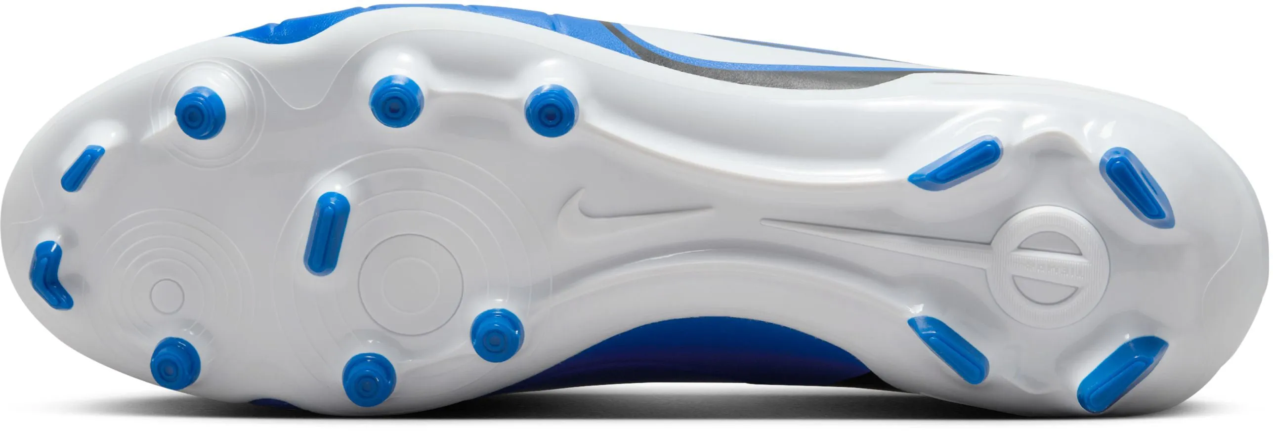 Tiempo Legend 10 Club Multi-Ground Low-Top Men's Football Boots