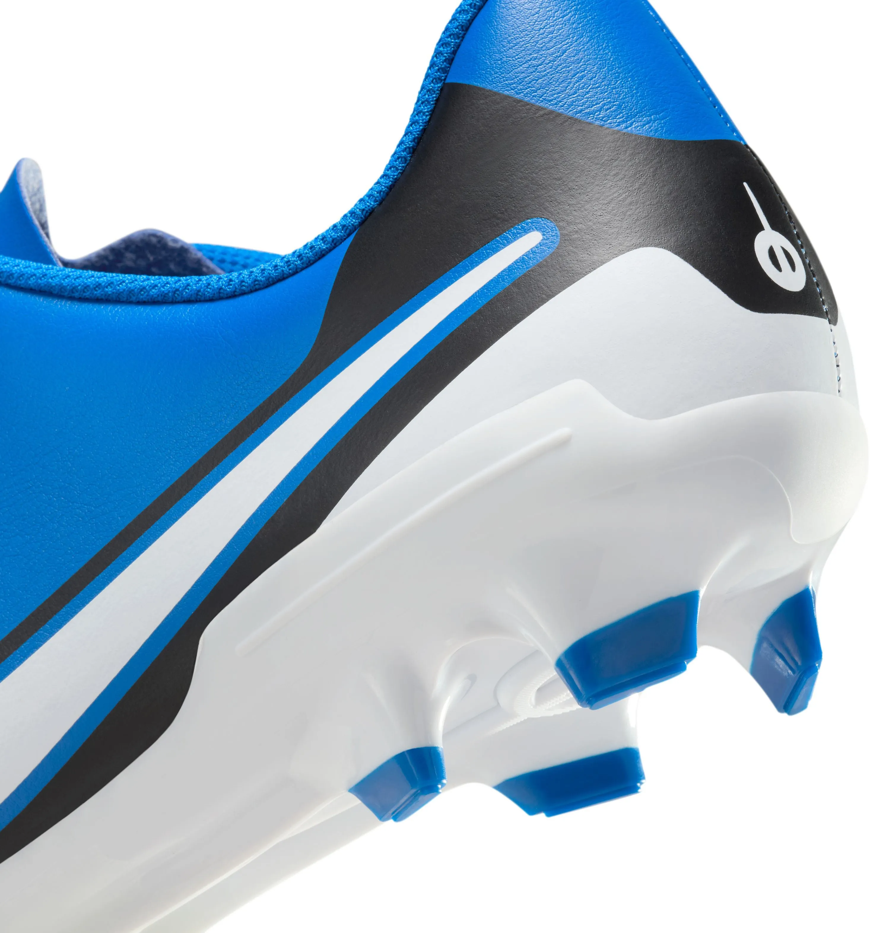 Tiempo Legend 10 Club Multi-Ground Low-Top Men's Football Boots