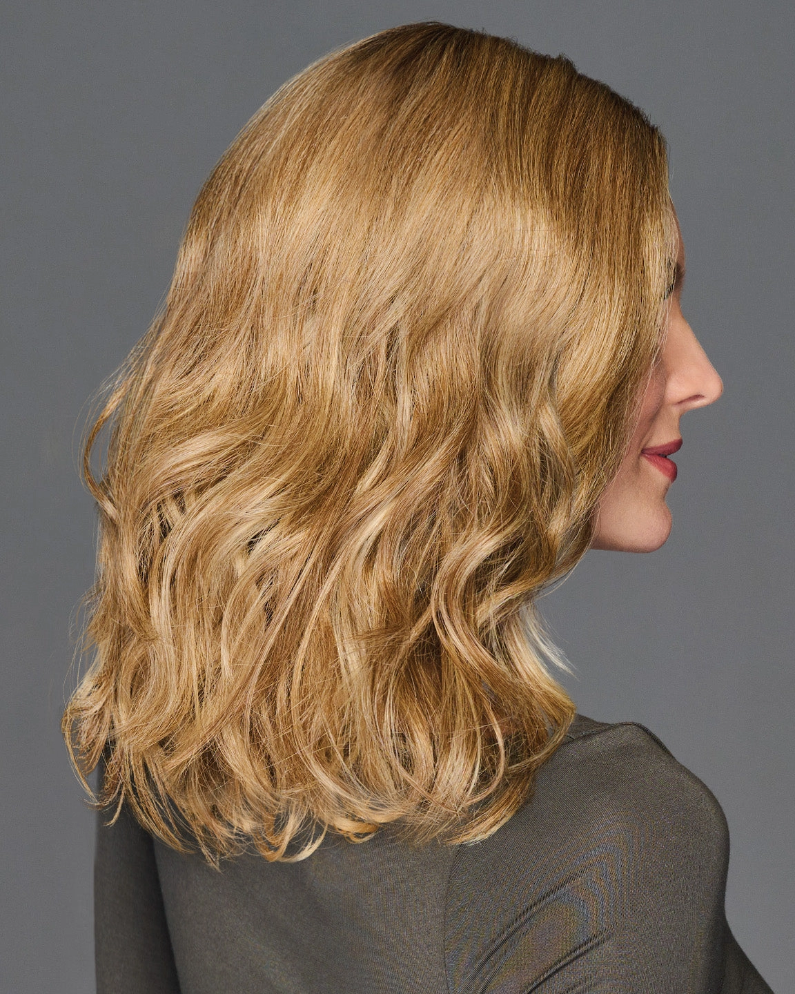 Top Billing Wavy 14&quot; - Topper