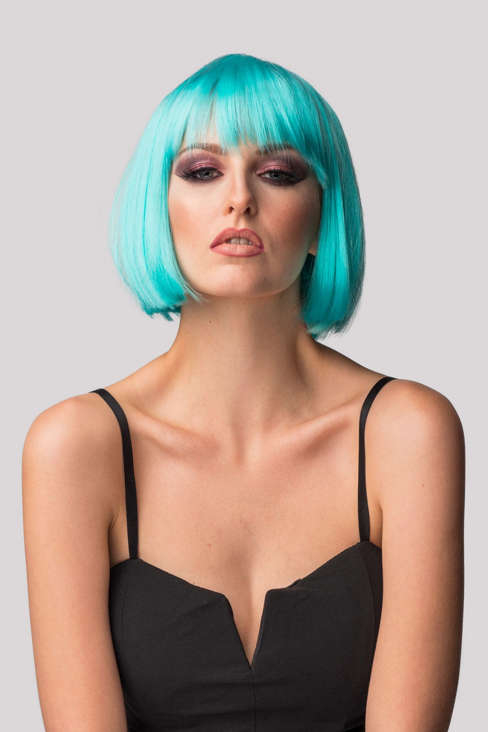 Turquoise bob wig  with full fringe: Iris
