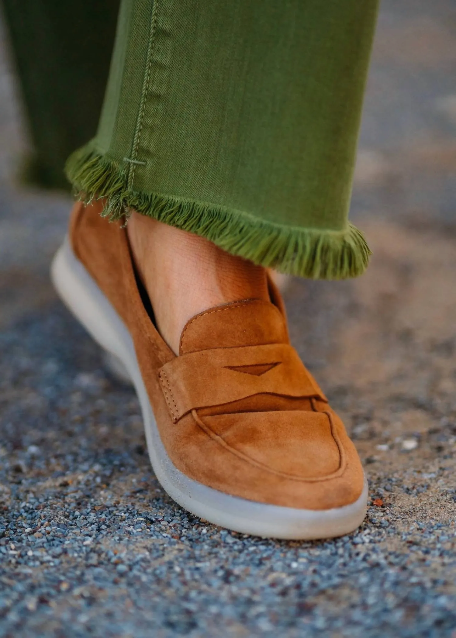 Women Undine Flats In Cuio Suede